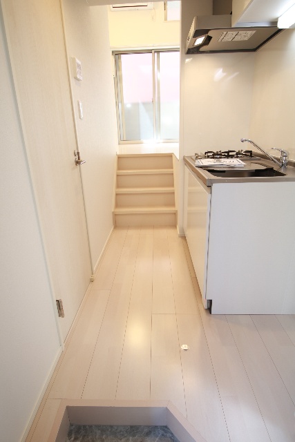 玄関　※別室の参考写真の為、現況優先です。