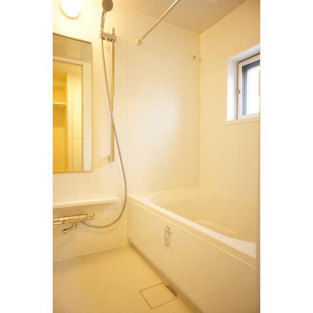 バス・シャワールーム　バスルーム