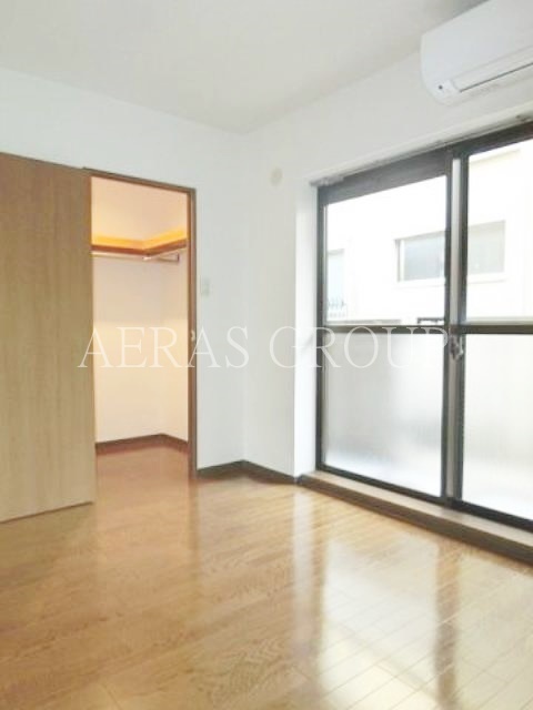 居室・リビング　寝室