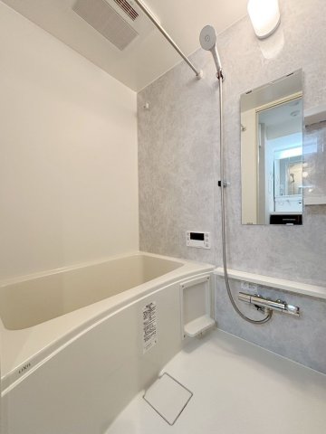 バス・シャワールーム　お風呂です