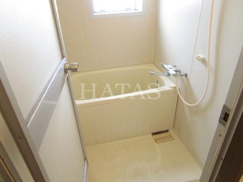 バス・シャワールーム　同物件別部屋です。