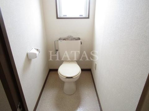 トイレ　同物件別部屋です。