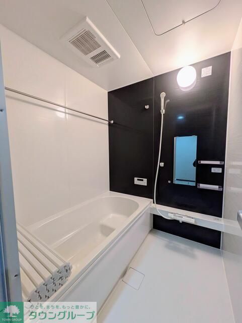 バス・シャワールーム　洗面