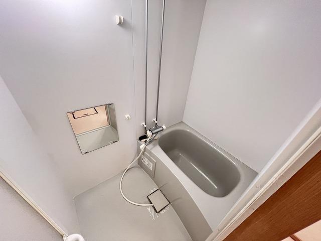 バス・シャワールーム　浴室