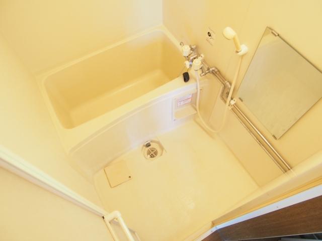 バス・シャワールーム　浴室