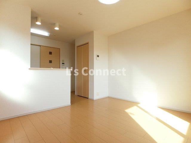 その他部屋・スペース　１０．５帖のＬＤＫ。