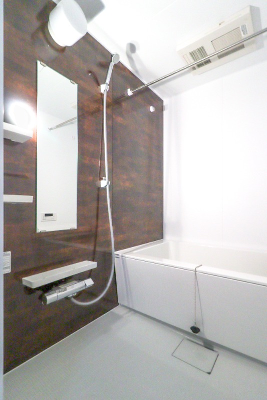 バス・シャワールーム　図面と現状に相違がある場合には現状を優先