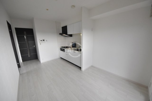 居室・リビング　カスタリア新梅田　リビング