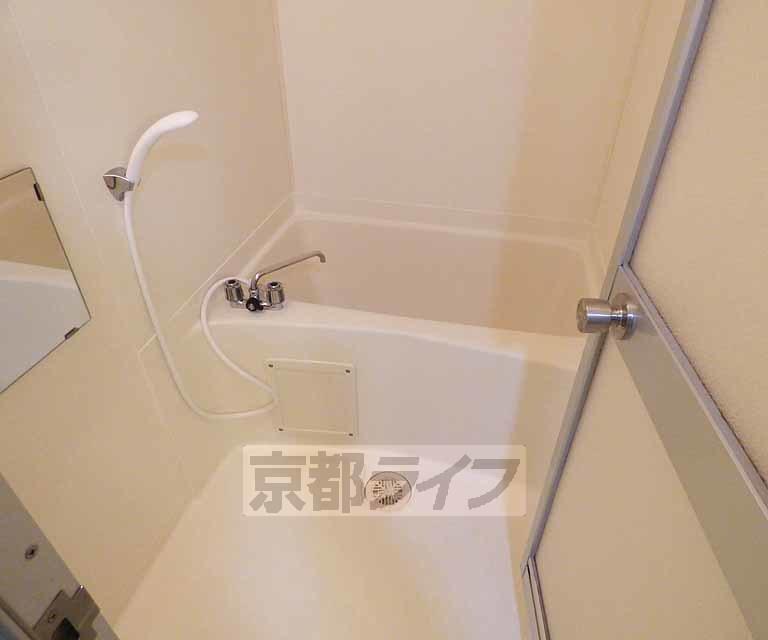 バス・シャワールーム　バスです。