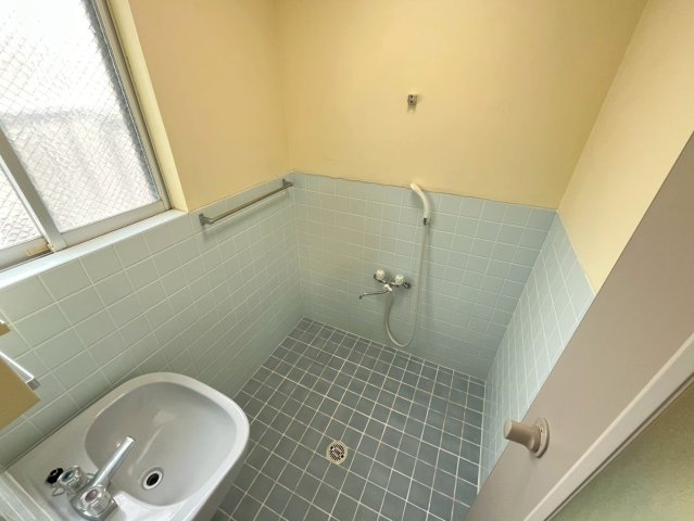 バス・シャワールーム　具志堅ハウス★那覇市若狭エリア