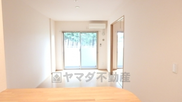 居室・リビング　洋室