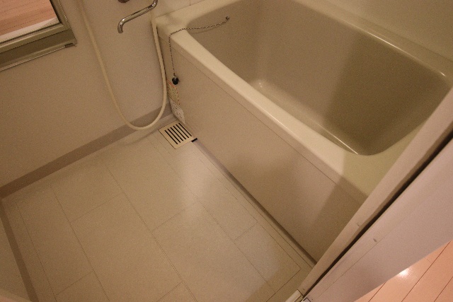 バス・シャワールーム　※別室の参考写真の為、現況優先です。