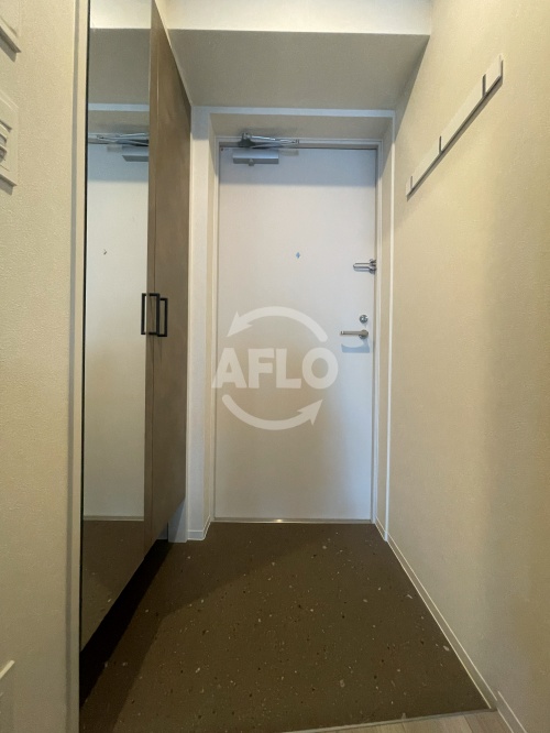 玄関　アーバネックス東梅田　玄関