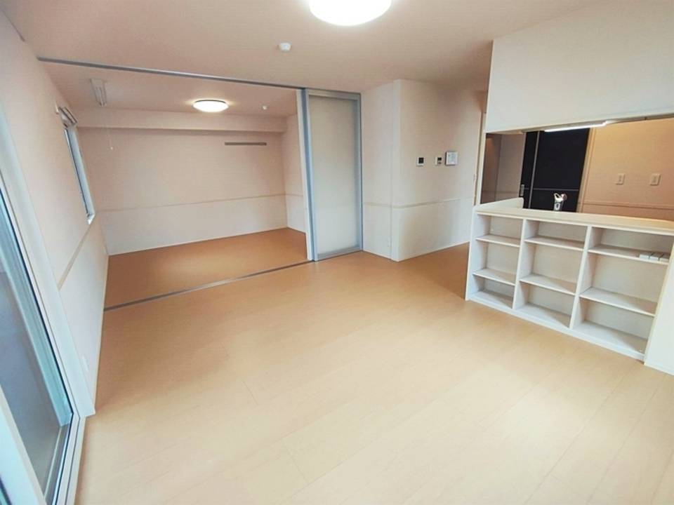 居室・リビング　リビング