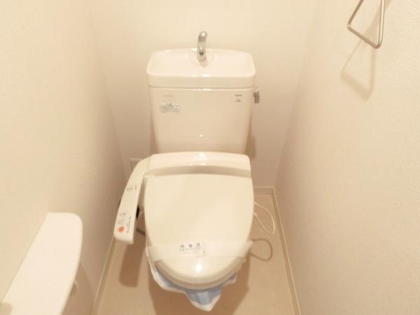 トイレ　ウォシュレット！