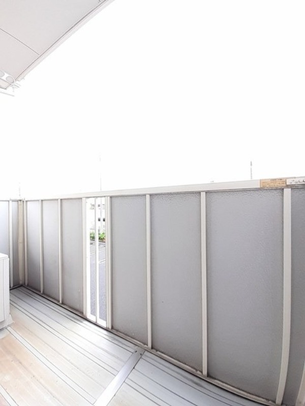 バルコニー　図面と現状に相違がある場合には現状を優先