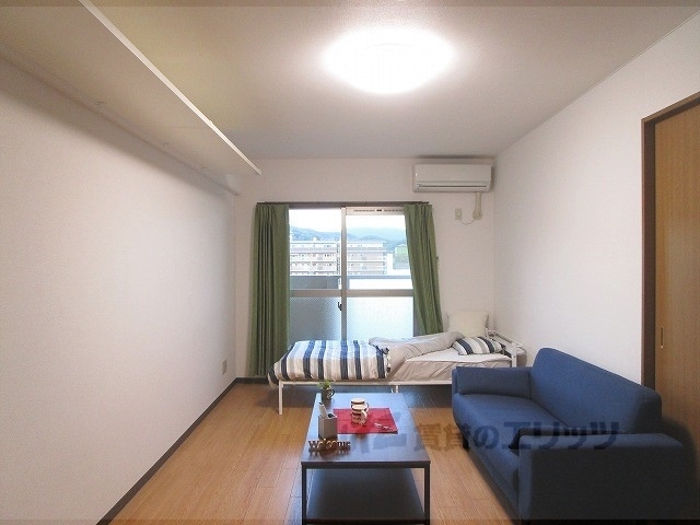 居室・リビング　洋室