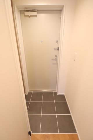 玄関　シンプルで使いやすい玄関です