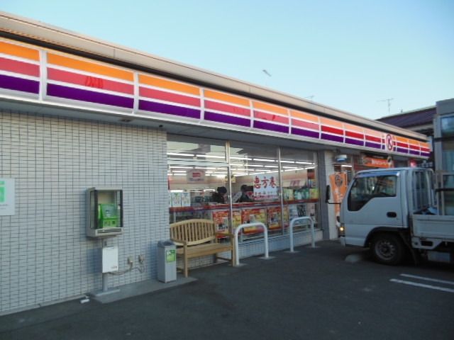 コンビニ　サークルＫ（コンビニ）まで534m