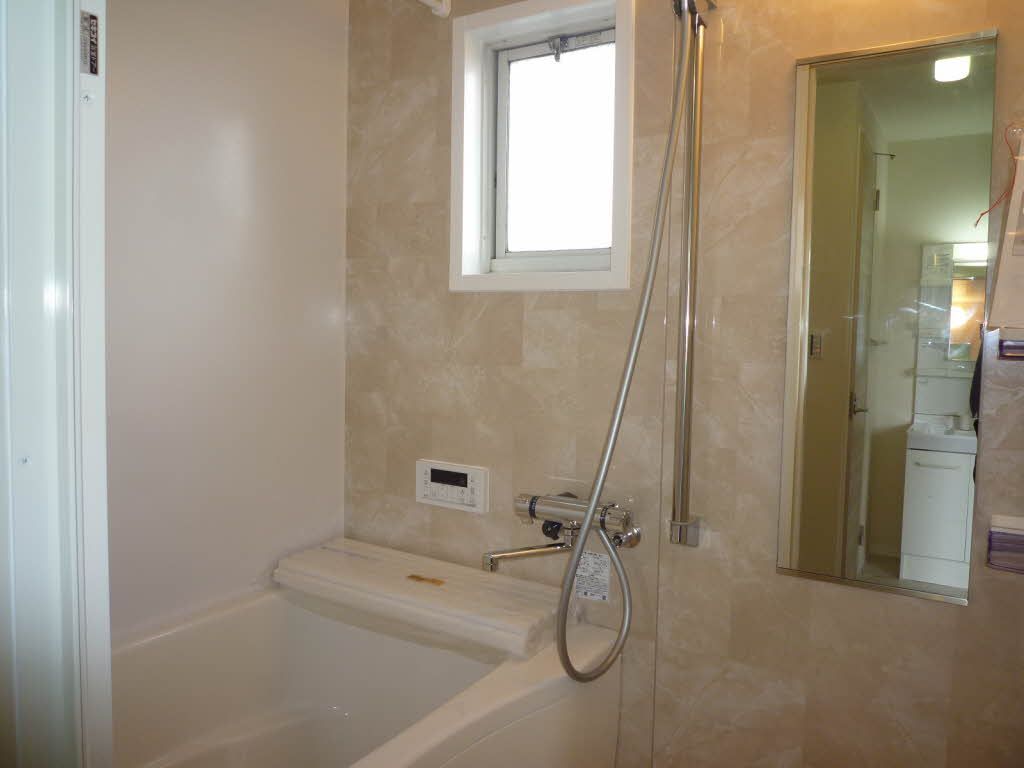 バス・シャワールーム　浴室