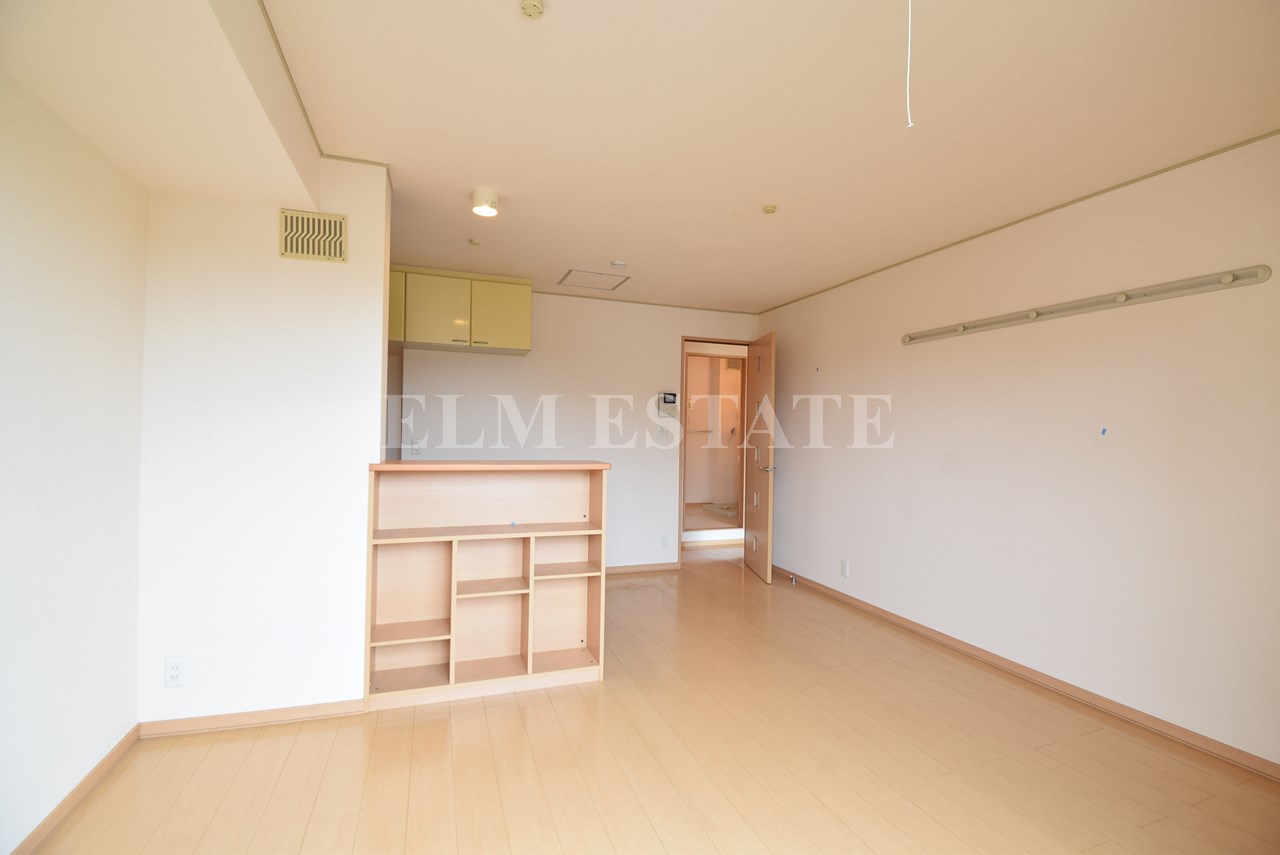 居室・リビング　同一物件反転タイプの写真になります。