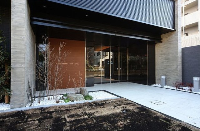 エントランス　エントランス