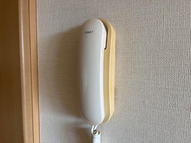 居室・リビング　ドアホン