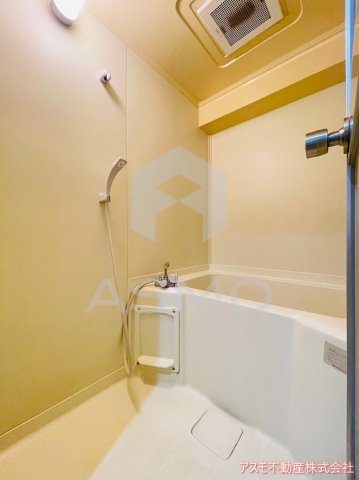 バス・シャワールーム　同マンション別部屋　参考写真