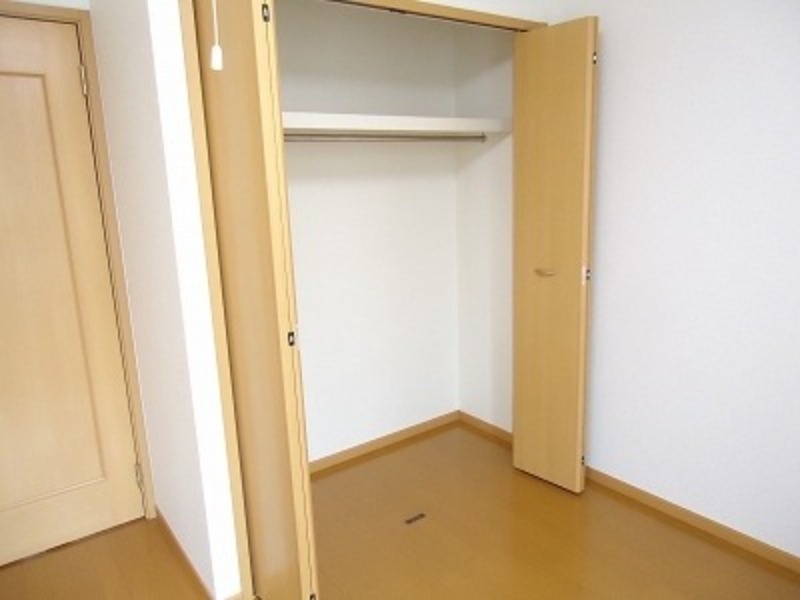 収納　図面と現状に相違がある場合には現状を優先