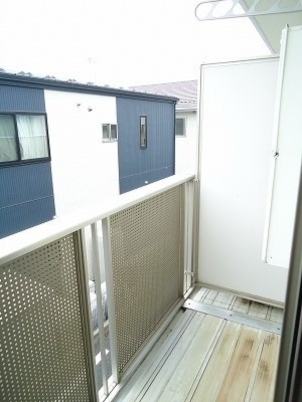 バルコニー　図面と現状に相違がある場合には現状を優先