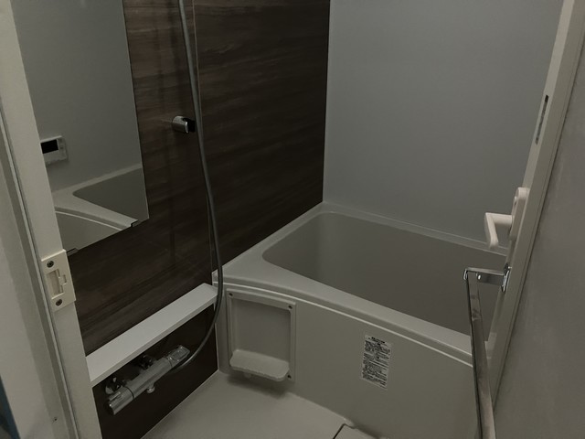 バス・シャワールーム　※写真は同タイプ住戸です。