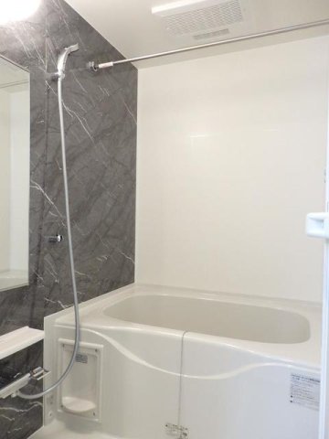 バス・シャワールーム　お風呂で日々の疲れを落としましょう