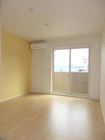 居室・リビング　居間です