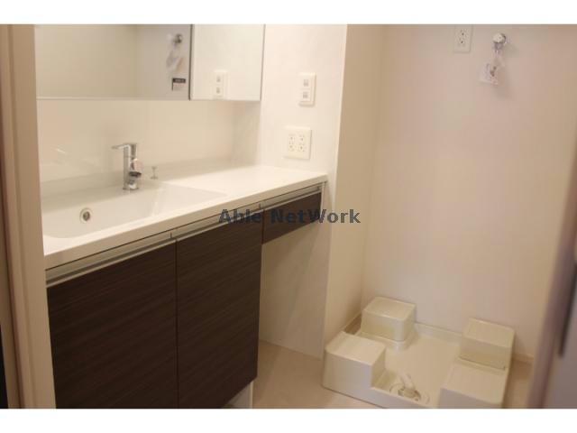 洗面設備　同型タイプ