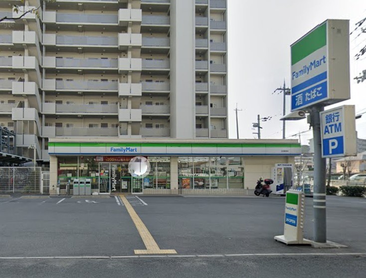 コンビニ　ファミリーマート 吉田駅北店（コンビニ）まで407m