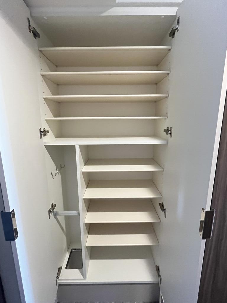 玄関　※同タイプ・同モデル