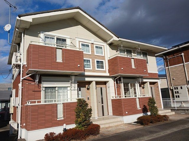 カーサ　イリーデＢの建物外観