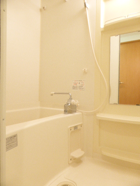 バス・シャワールーム　バス