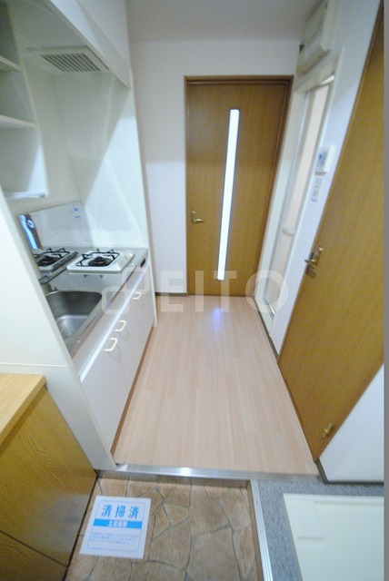 玄関　写真は１０１号