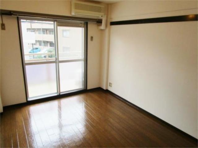 居室・リビング　オールフローリング