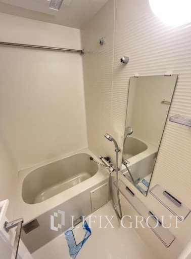 バス・シャワールーム　風呂 ※左右反転タイプです