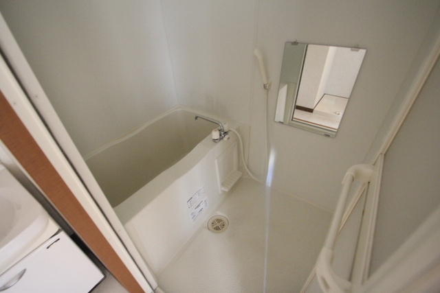 バス・シャワールーム　別号室の写真です