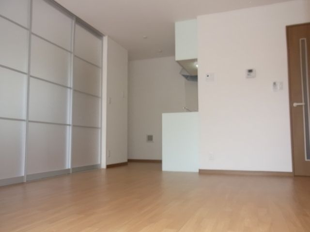 居室・リビング　広々洋室10.8帖！