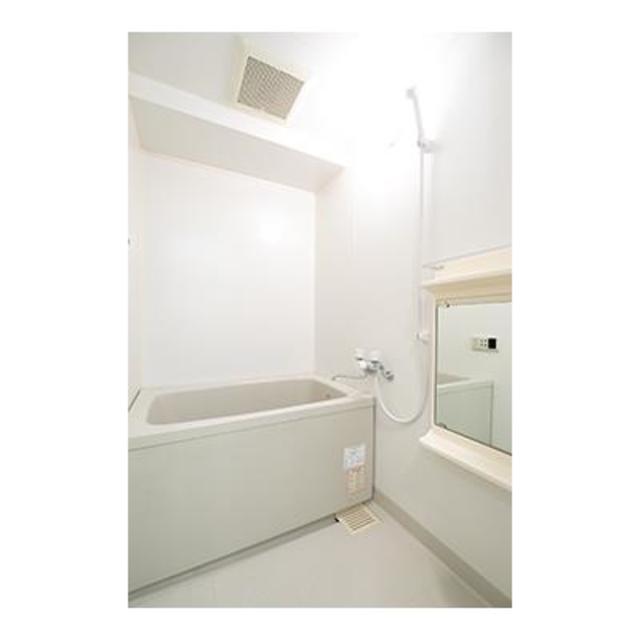 バス・シャワールーム　※写真は同タイプ住戸です。