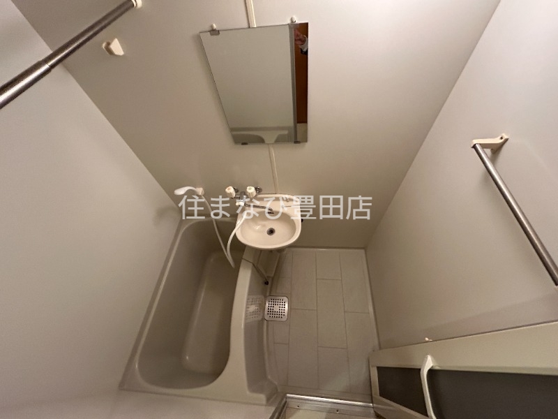 バス・シャワールーム　同型別部屋写真