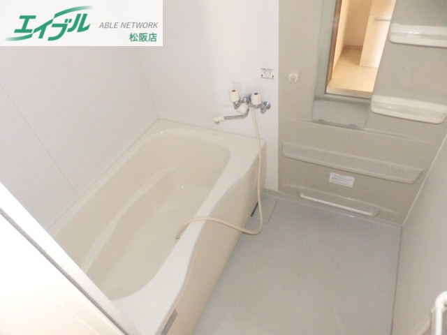 バス・シャワールーム　同型参考写真