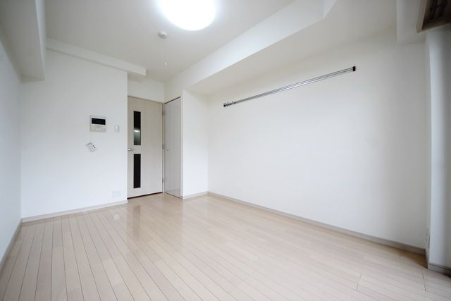 居室・リビング　★6.6帖の洋室★