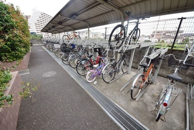 その他共有部分　★駐輪場です★