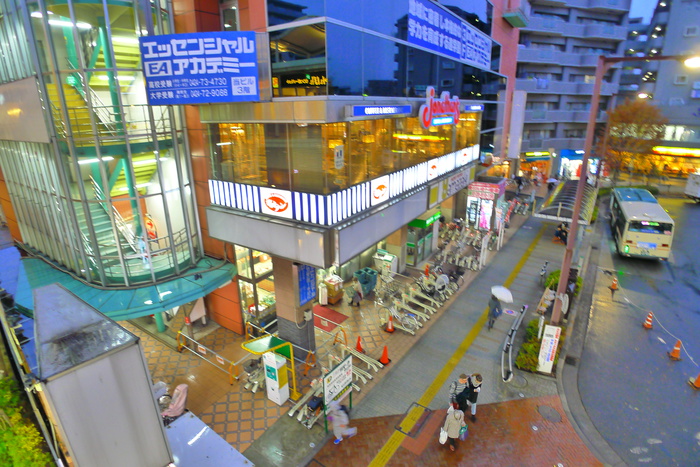 スーパー　スーパー（スーパー）まで400m
