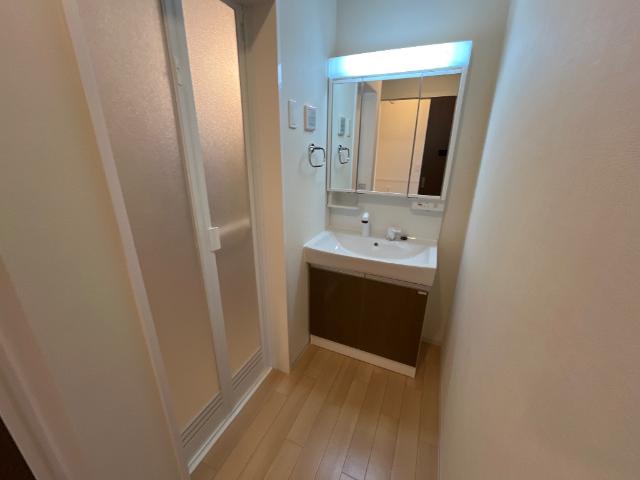 洗面設備　洗髪洗面化粧台（イメージ）